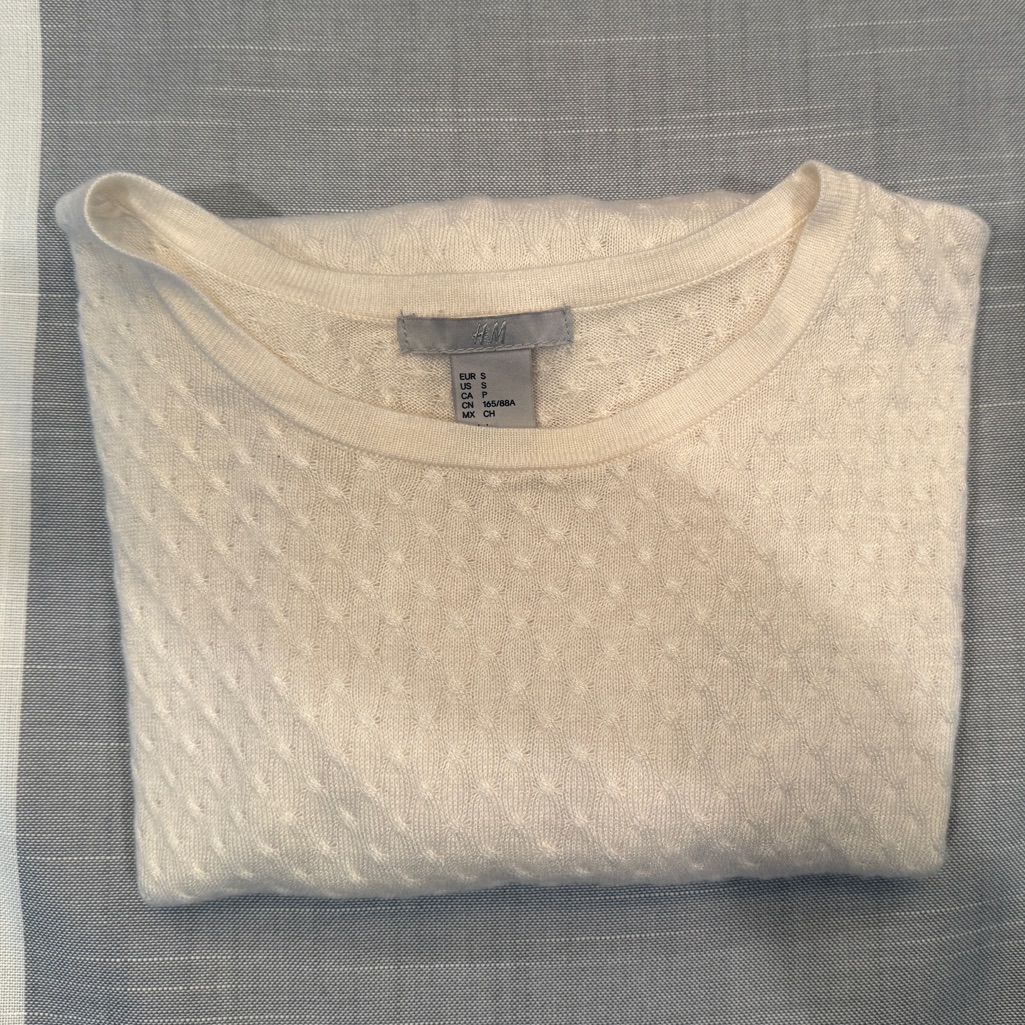 H&M Cream Textured Knit Top